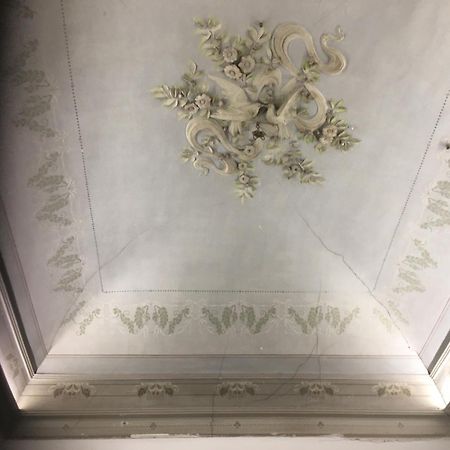 Bohemian Apartment Terrace Downtown 卡塔尼亚 外观 照片