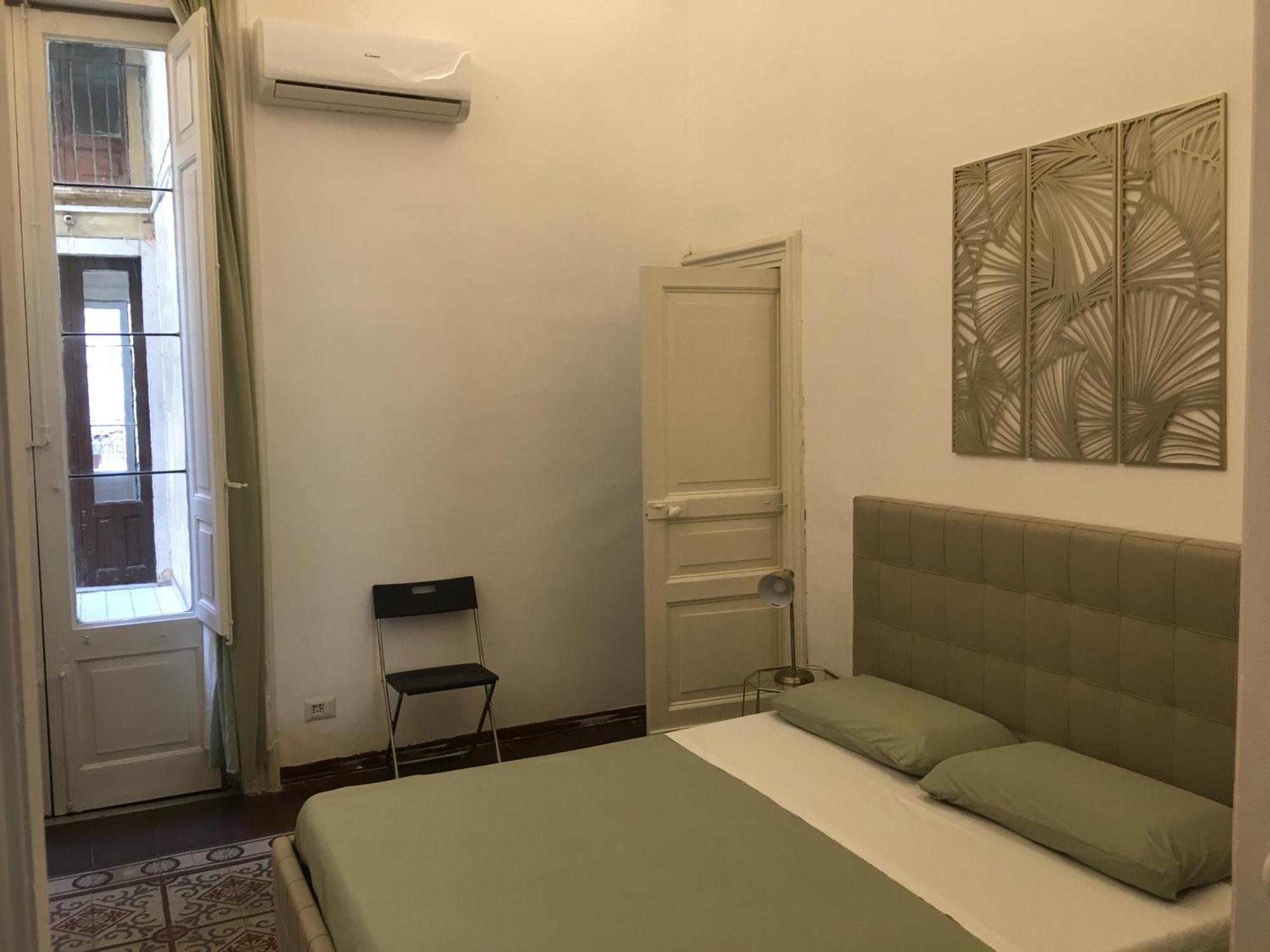 Bohemian Apartment Terrace Downtown 卡塔尼亚 外观 照片