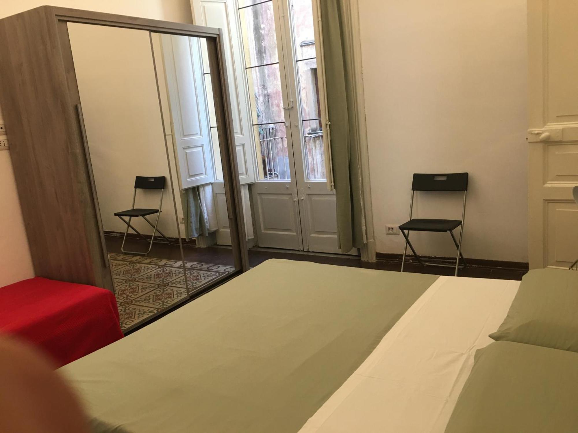 Bohemian Apartment Terrace Downtown 卡塔尼亚 外观 照片