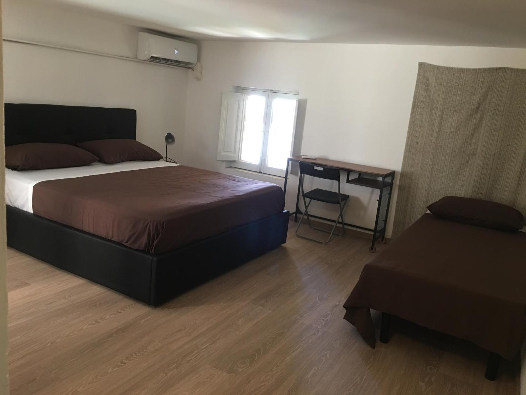 Bohemian Apartment Terrace Downtown 卡塔尼亚 外观 照片