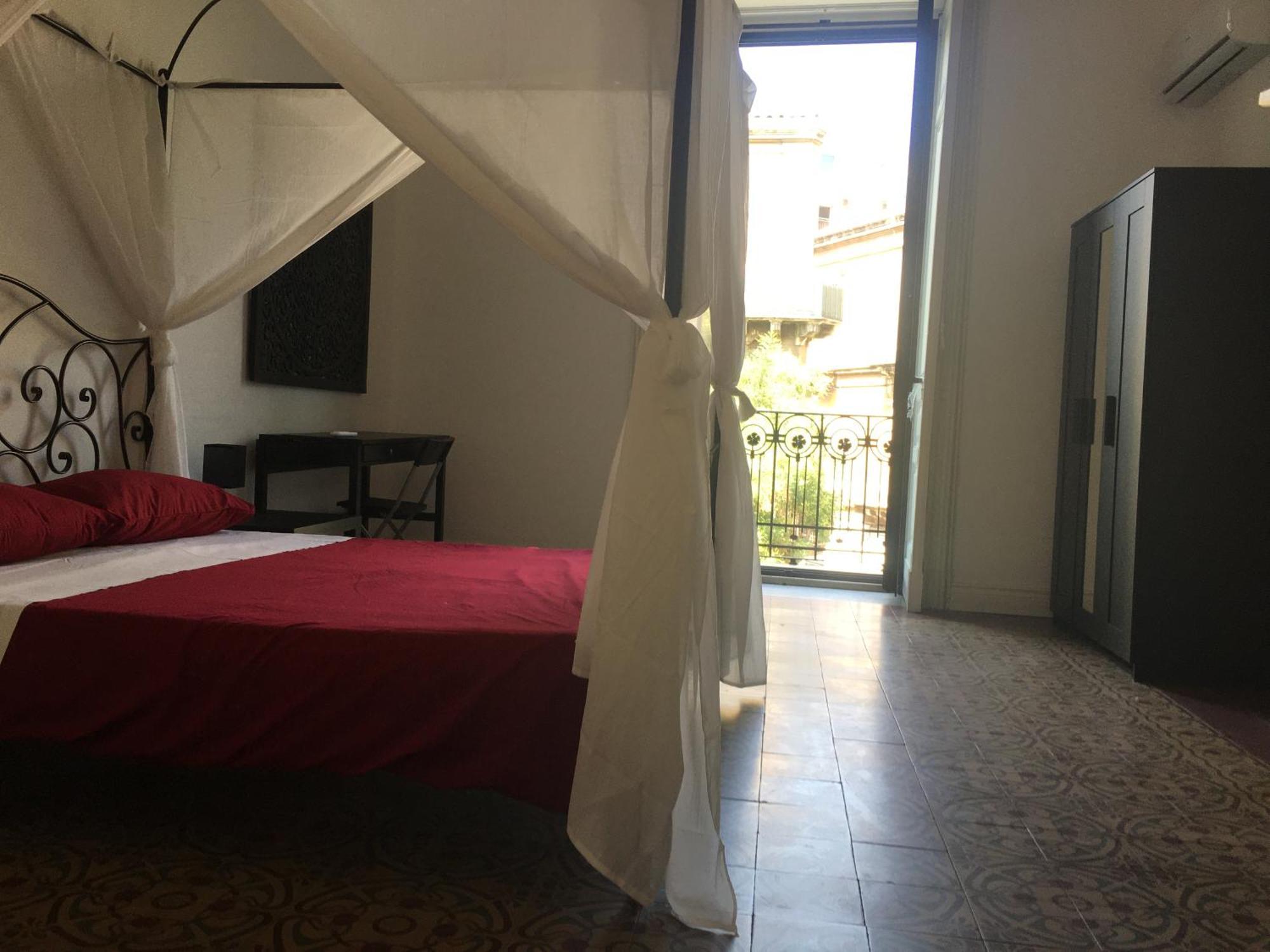 Bohemian Apartment Terrace Downtown 卡塔尼亚 外观 照片